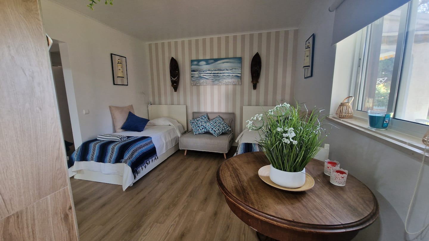 Living room of the house for 6